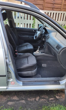 Volkswagen Golf cena 3800 przebieg: 514230, rok produkcji 2002 z Katowice małe 436